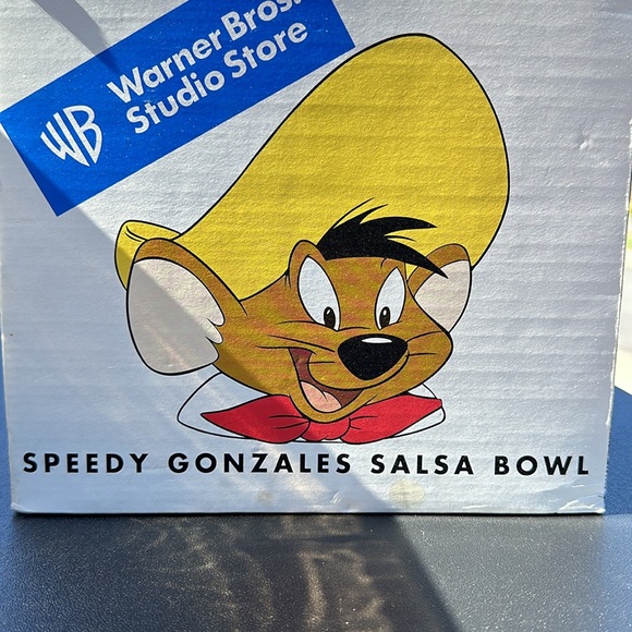 Vintage 90's Warner Bros Speedy Gonzalez chip and salsa bowl. - Picture 2 of 3